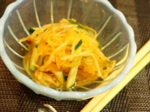 そうめん南瓜とキュウリのピリ辛和え